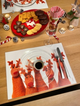 Tischset Elchweihnacht Platzset Weihnachten abwaschbar von ARTIPICS